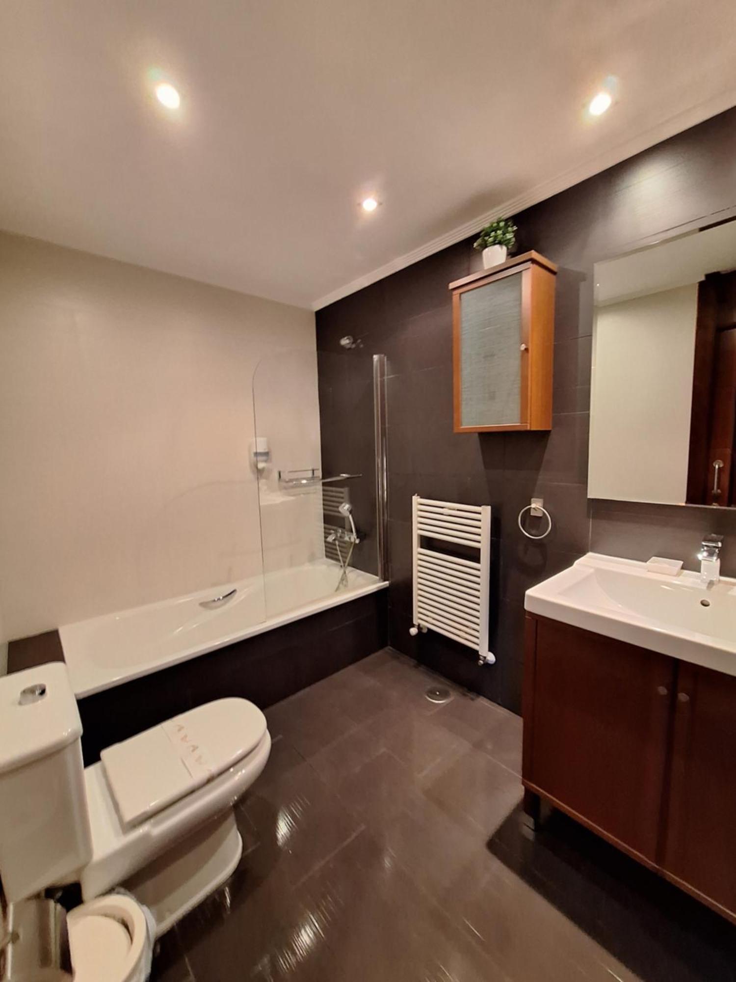 Apartamento Enol Onís Екстериор снимка