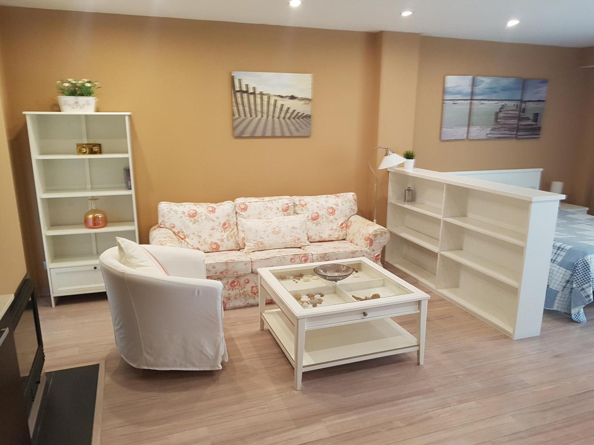 Apartamento Enol Onís Екстериор снимка