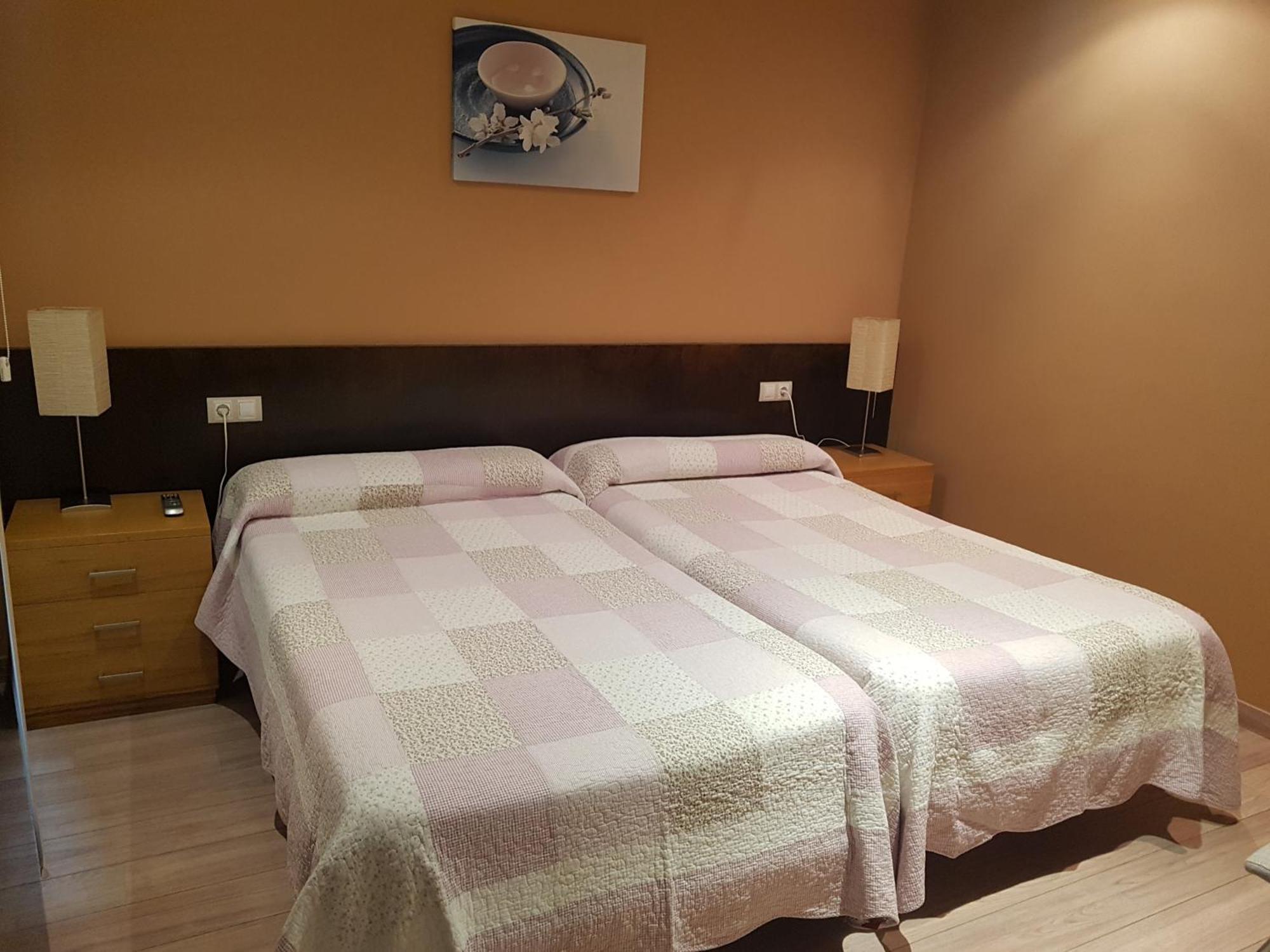 Apartamento Enol Onís Екстериор снимка